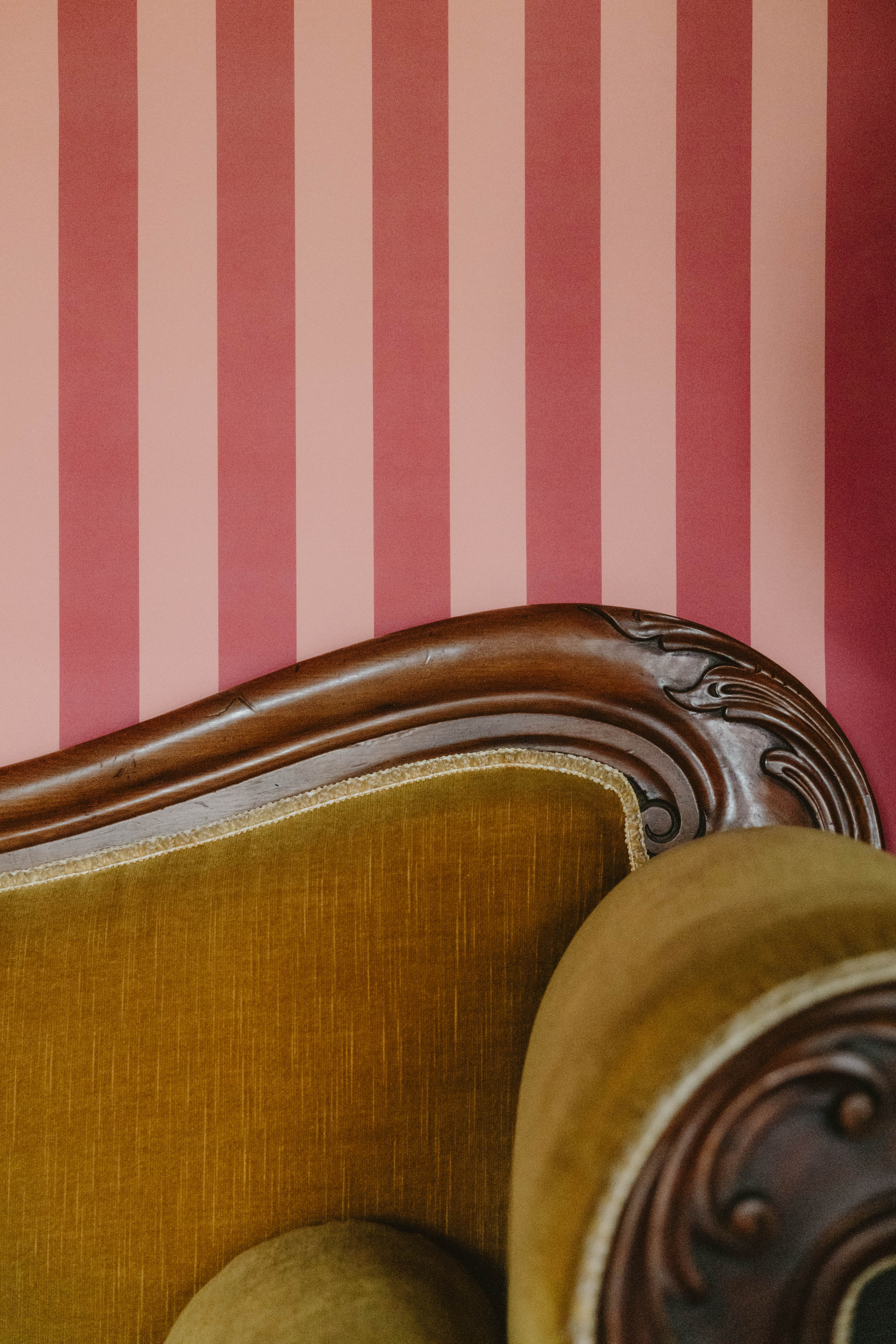 Wallpaper -  Sherbet & Salsa  - Midi Stripe