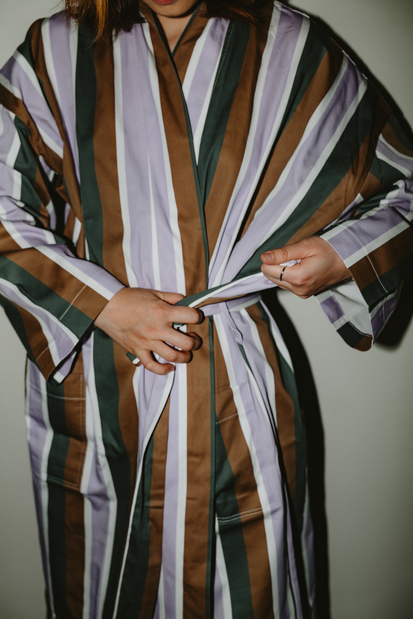 The Provençale Robe - Tobacco, Seaweed & Periwinkle