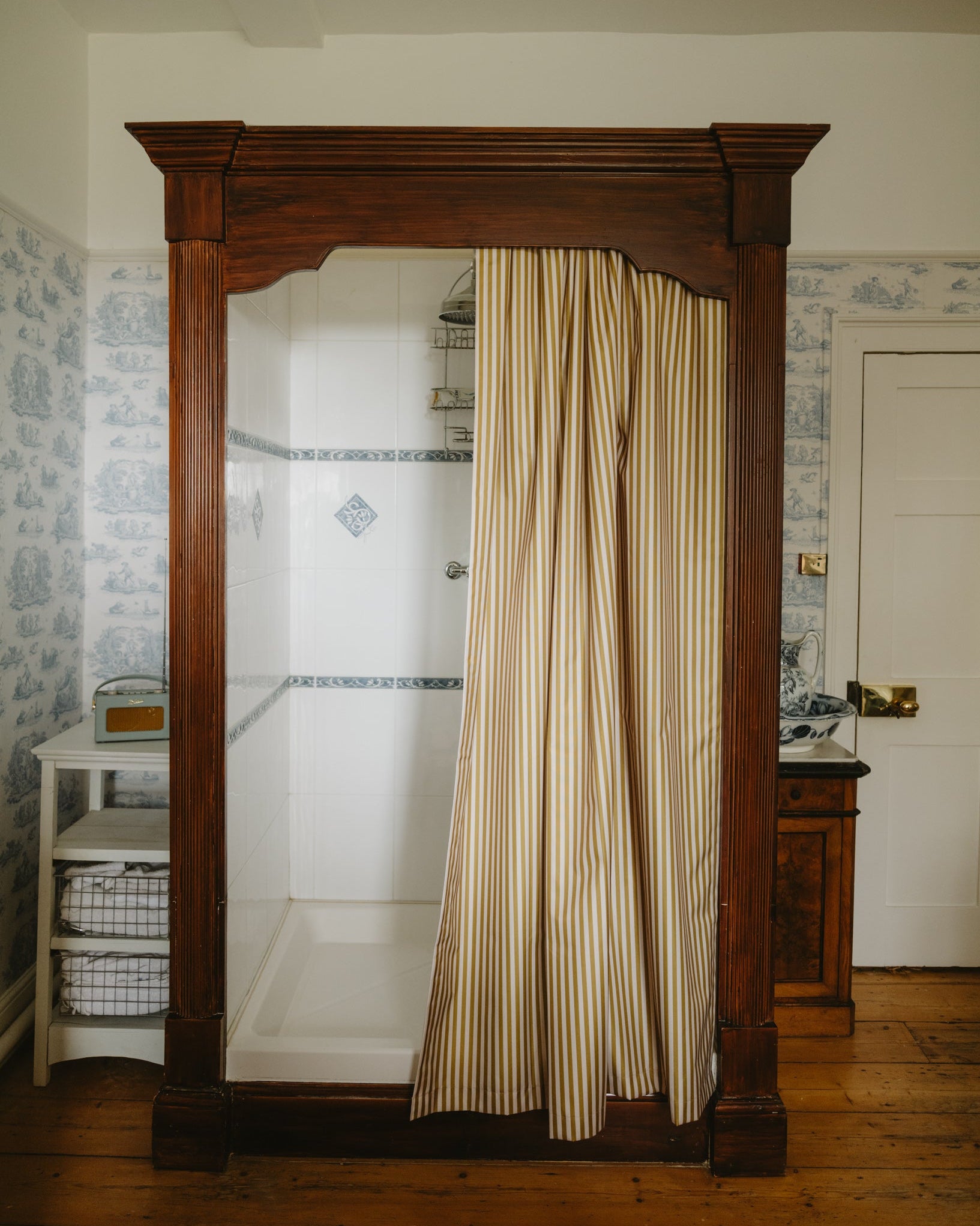 Classic Shower Curtain - Zest & Sawdust