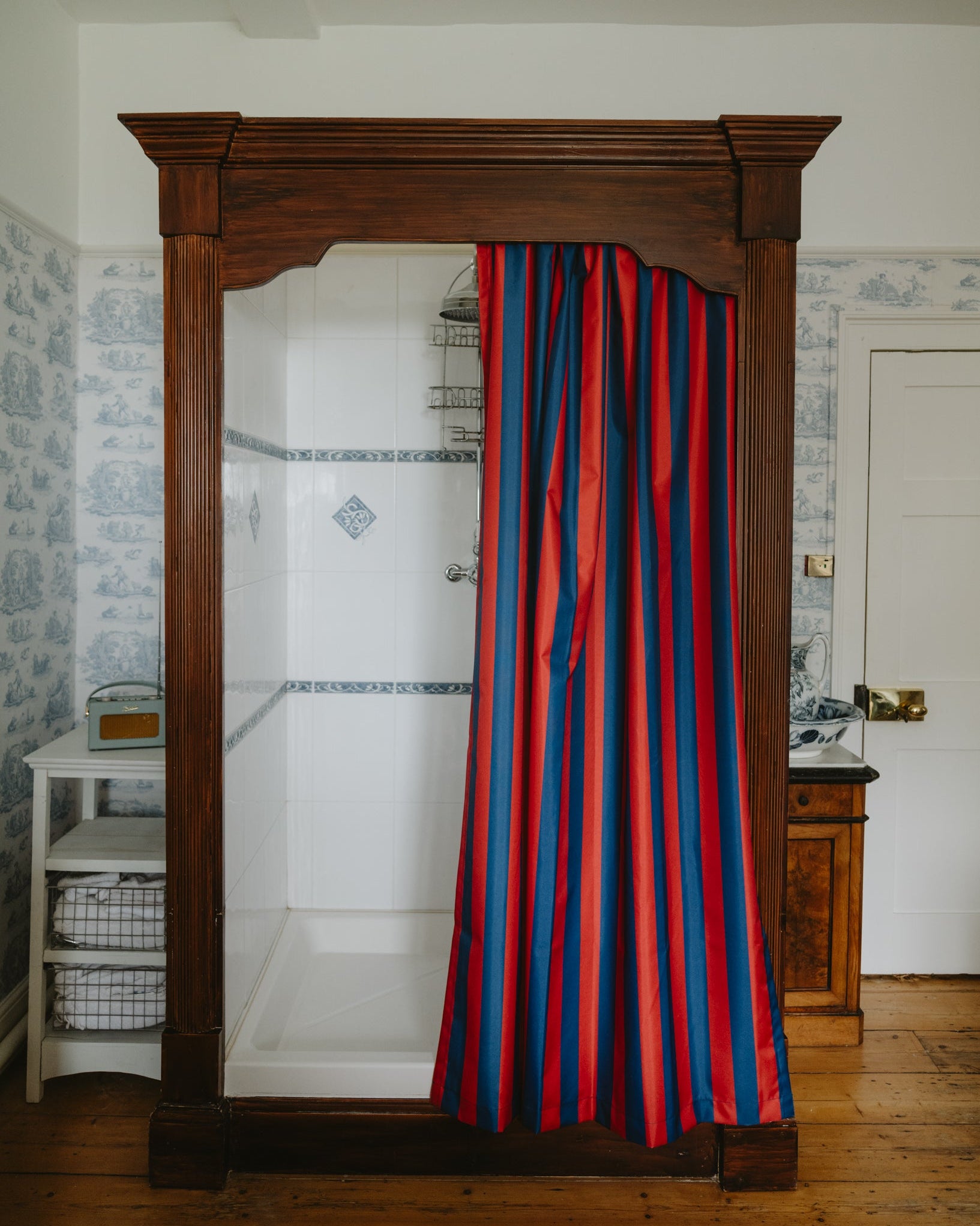 Classic Shower Curtain - Duke & Jam