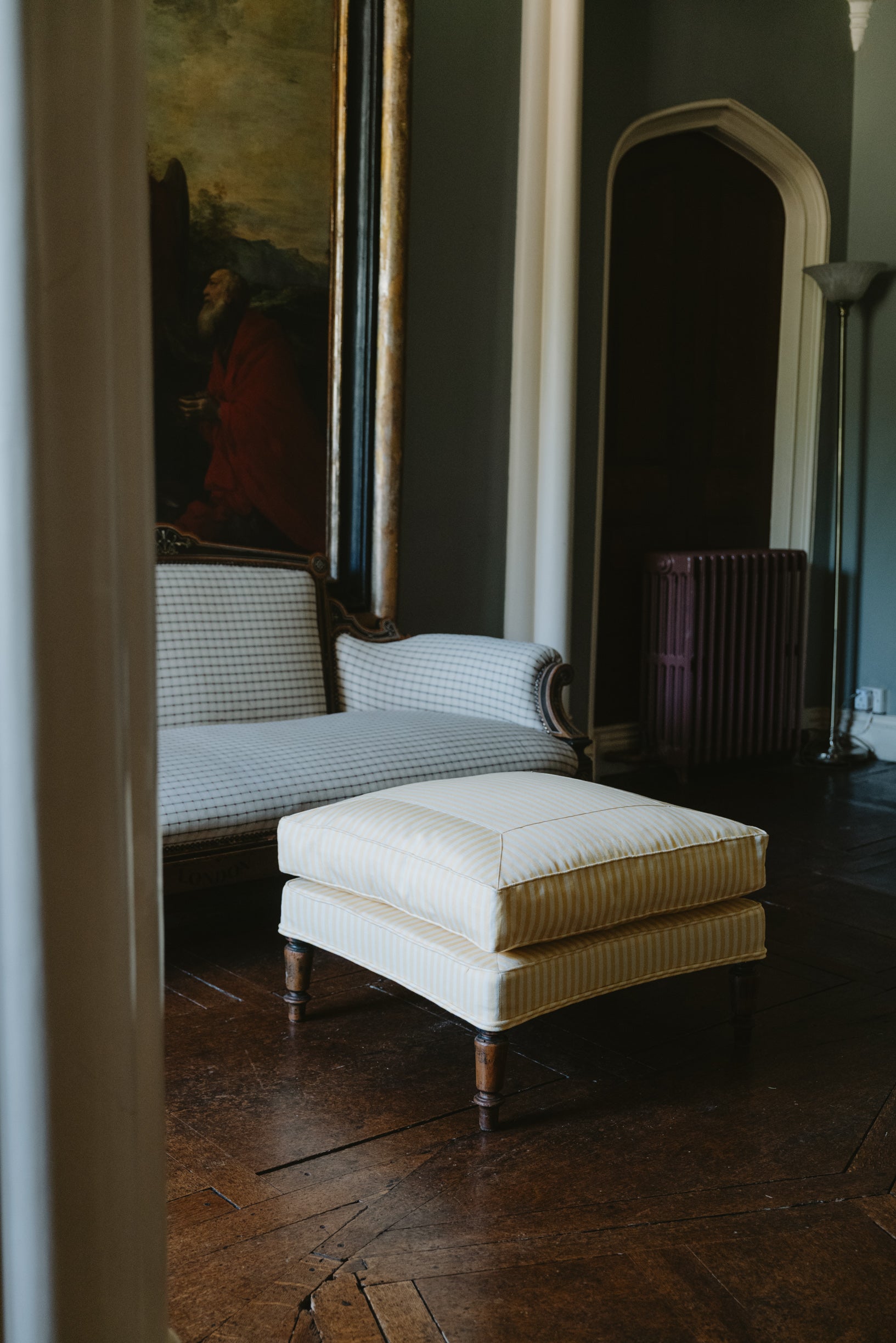 The Jelbert’s Footstool - Coconut & Sunrise