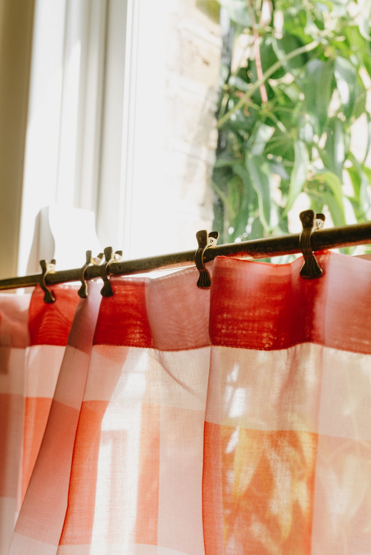 Sheer Café Curtain - Piglet & Postbox Gingham
