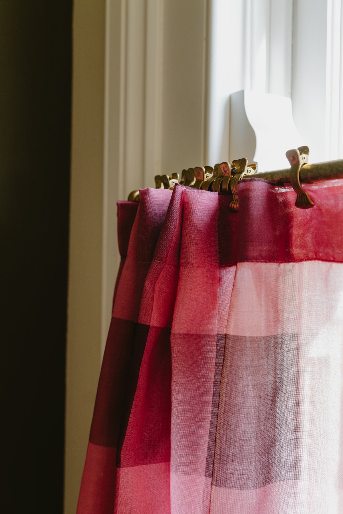 Sheer Café Curtain - Mulled & Bon Bon Gingham